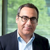 SCC nombra CEO para EMEA a Robert Vassoyan